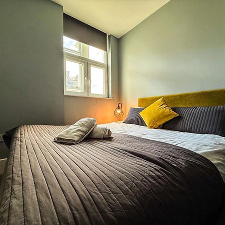 3 Bedroom Apartment In The Heart Of Newcastle - Modern - Sleeps 6 Esterno foto